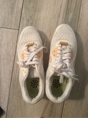 Nike women airmax sneakers